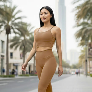 Layover Top – close-fit top with smooth stretch fabric that holds its shape through layering – Hype Harmony (photo 26 of 26)