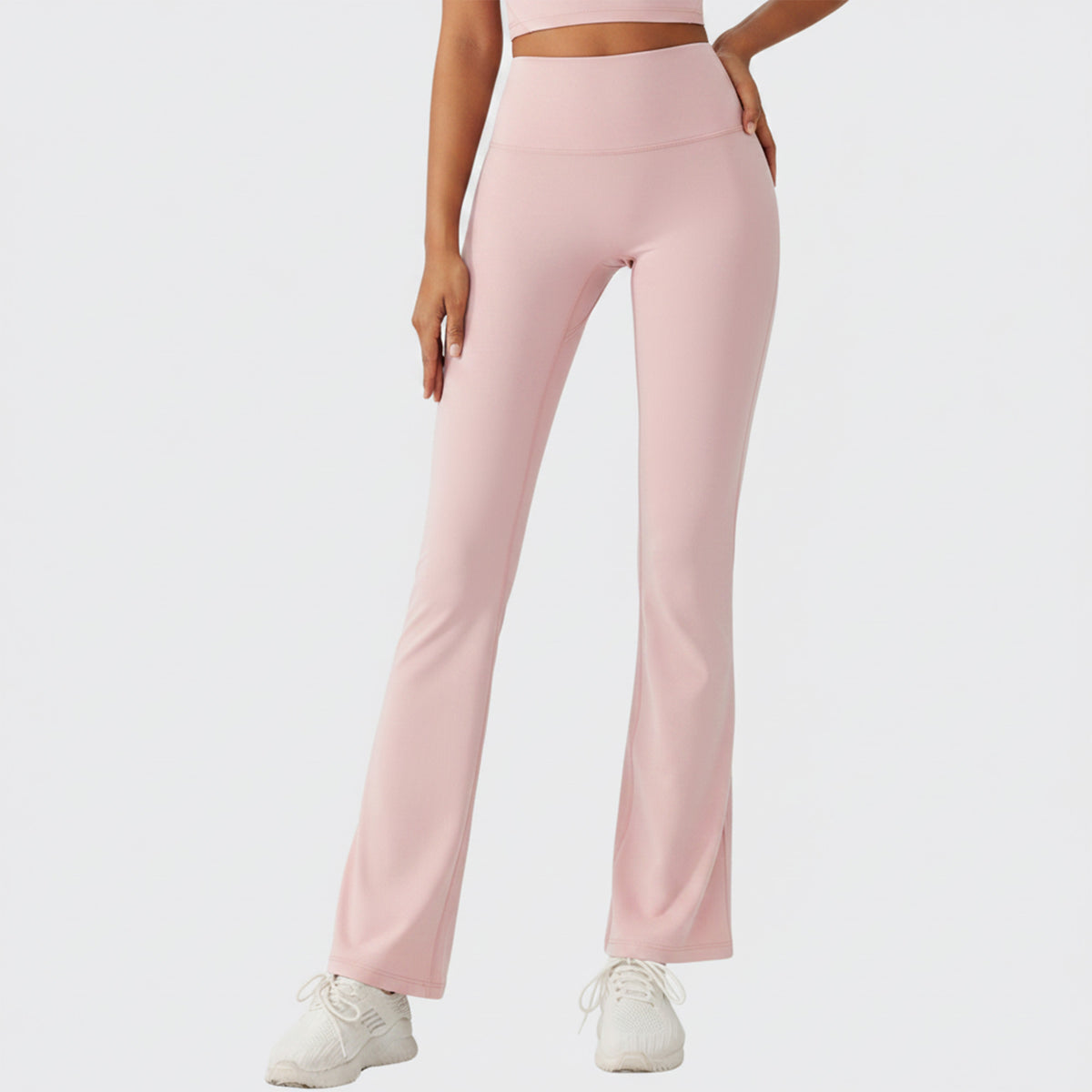Offline Flare – high-rise flare pants with minimal seams and a soft flared leg – Hype Harmony (photo 3 of 14)
