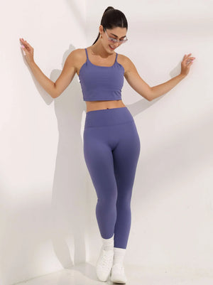 Layover Top – close-fit top with smooth stretch fabric that holds its shape through layering – Hype Harmony (photo 2 of 26)
