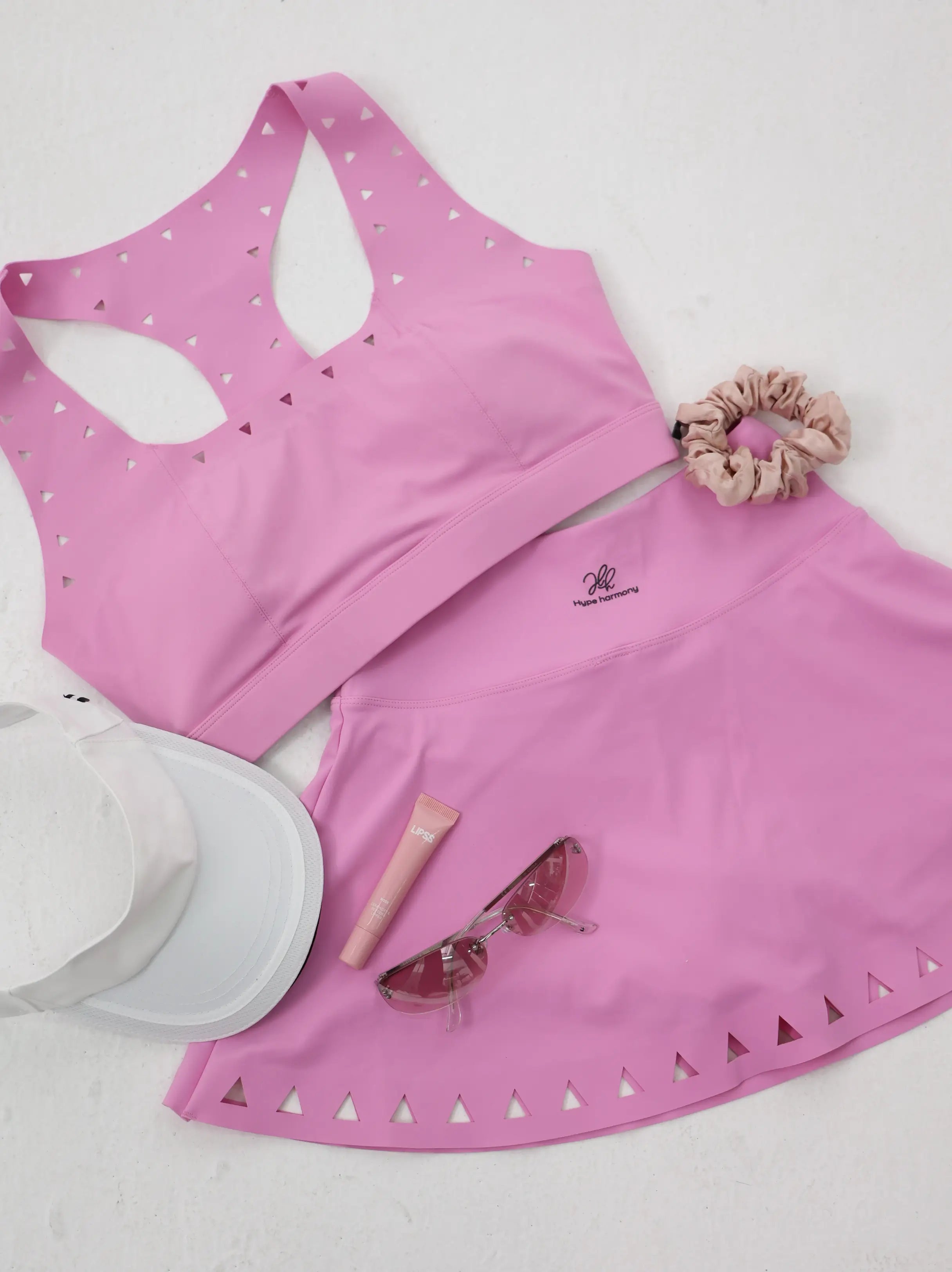 Vega Micro-Top – micro-top with a scoop front, high halter neck, and laser-cut details – Hype Harmony (photo 17 of 19)
