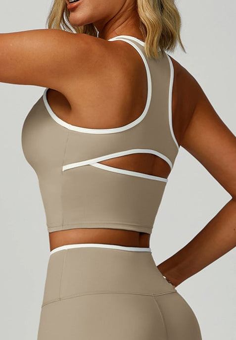Nova Top – scoop-neck top with an open racerback – Hype Harmony (photo 9 of 13)