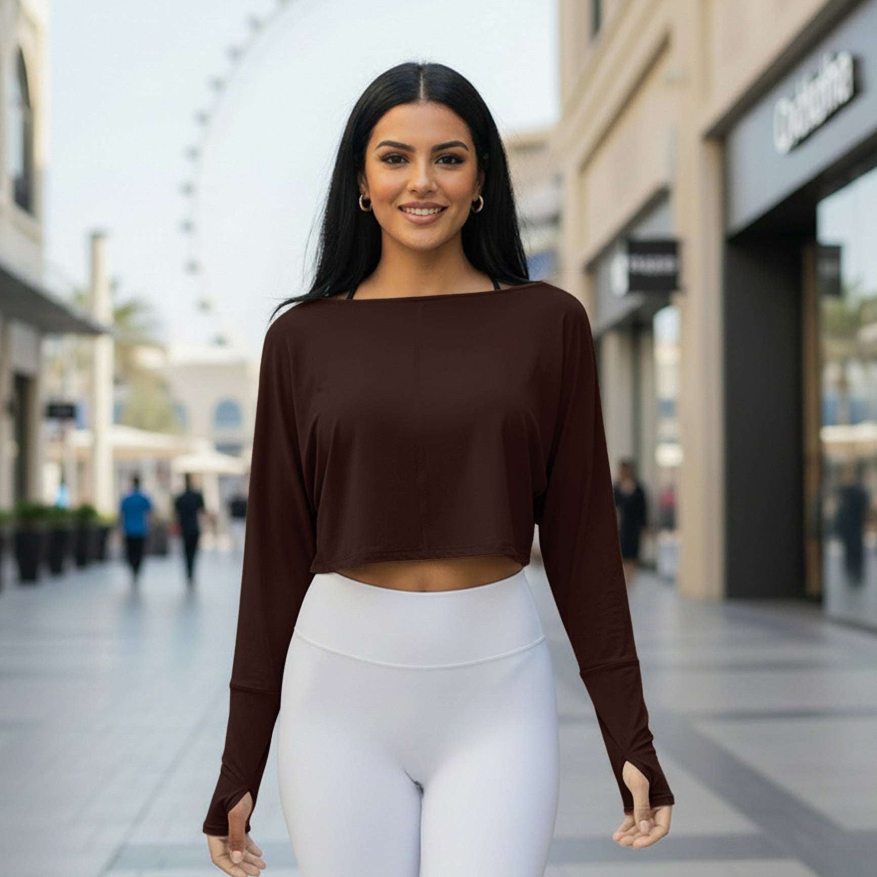 Back2Back Top in Mocha Brown – top with an open-back cutout and a steady stretch fit – Hype Harmony