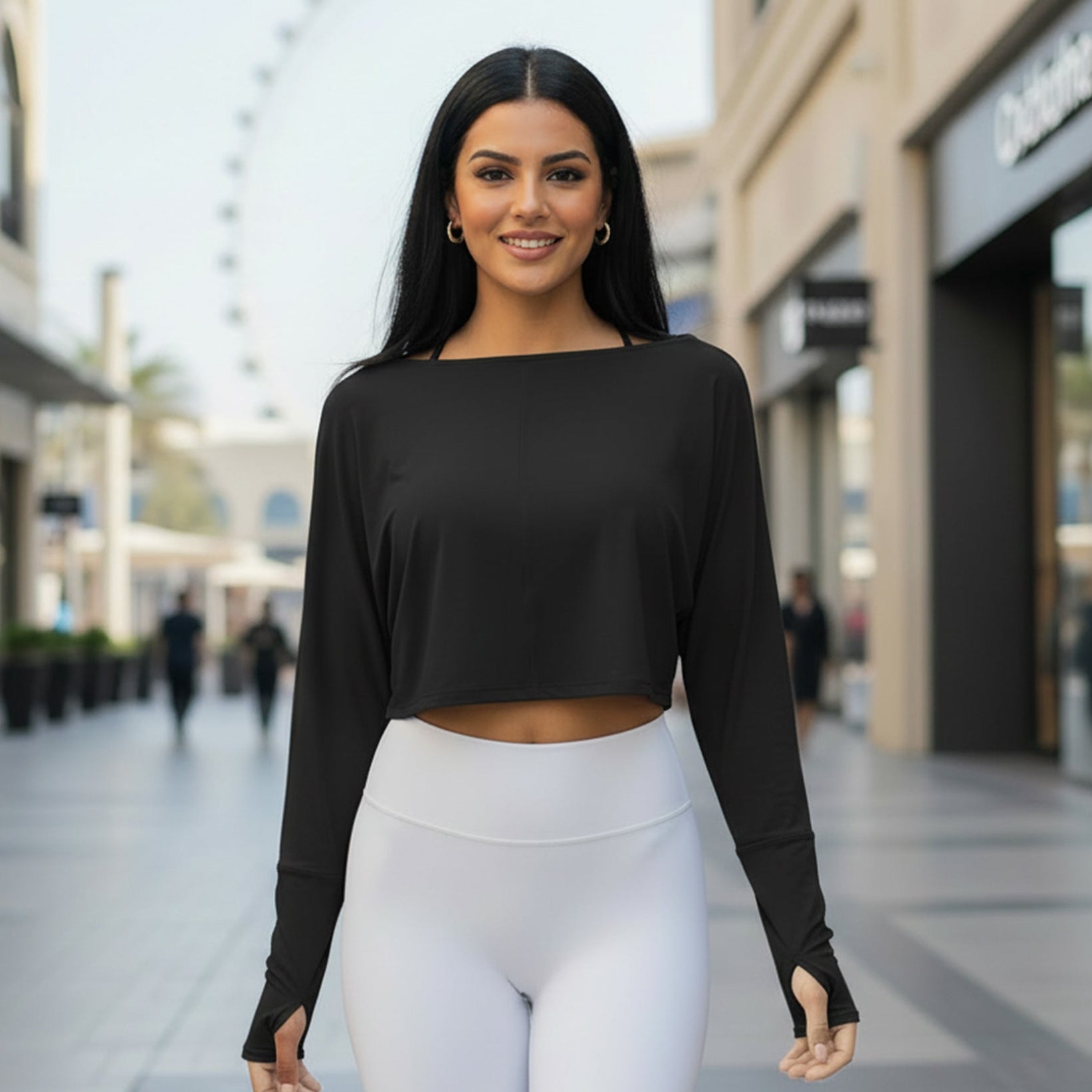 Back2Back Top in Black – top with an open-back cutout and a steady stretch fit – Hype Harmony