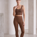 Bazic Top – scoop-neck sleeveless top with minimal seams and a smooth, close fit – Hype Harmony