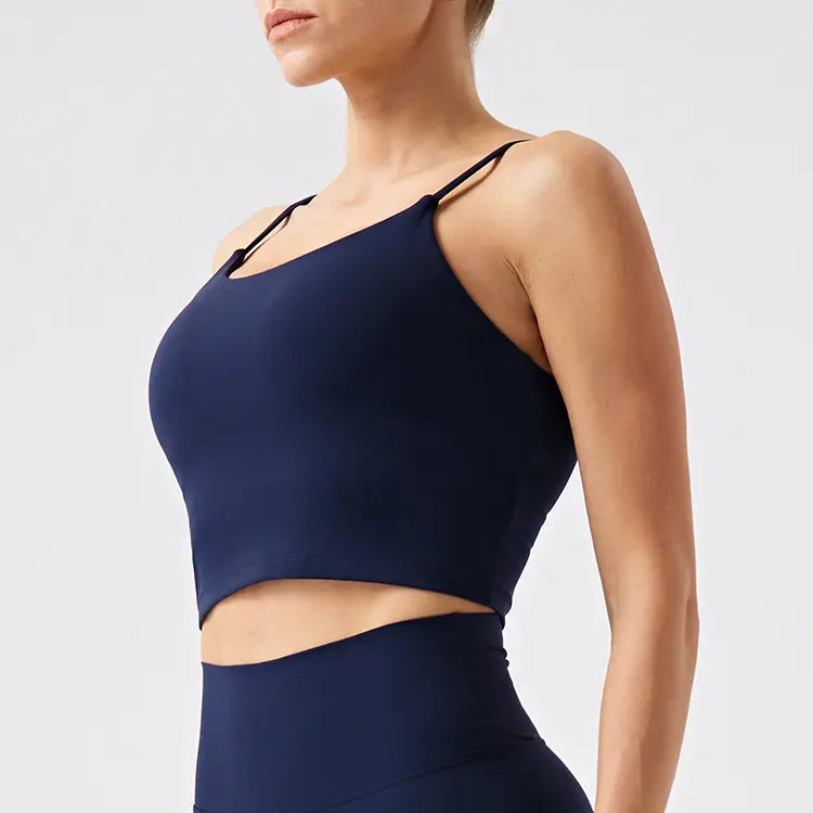 Layover Top – close-fit top with smooth stretch fabric that holds its shape through layering – Hype Harmony (photo 15 of 26)