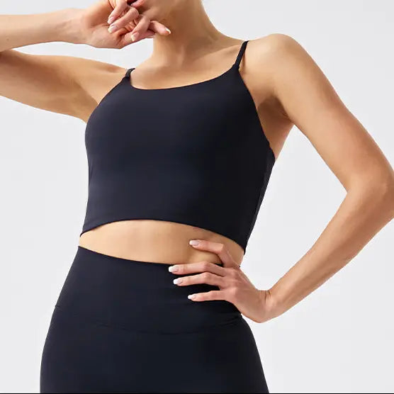 Layover Top – close-fit top with smooth stretch fabric that holds its shape through layering – Hype Harmony (photo 10 of 26)